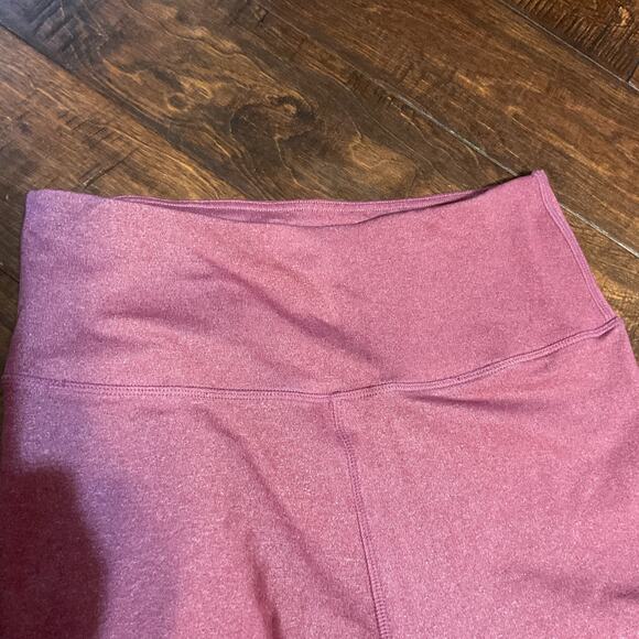 Raspberry Color Athletic Leggings - Sz Large - Picture 2 of 5